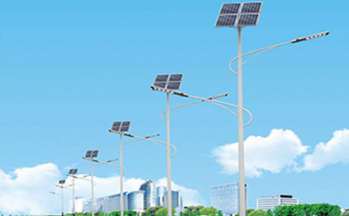 北方冬季西藏太阳能路灯的保养要点
