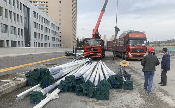 农村西藏太阳能路灯安装全解析：庭院西藏太阳能路灯施工指南