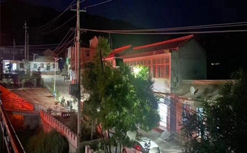 西藏太阳能路灯在暴雪天气下的应对策略