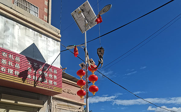 西藏智慧路灯如何实现城市节能管理