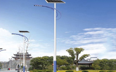 西藏西藏太阳能路灯价格差在哪？影响造价的4大核心因素揭秘